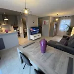 En Provence 2 T3 Jardin Clos Et Holiday home *