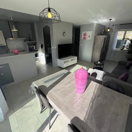 Holiday home En Provence 2 T3 Jardin Clos Et *