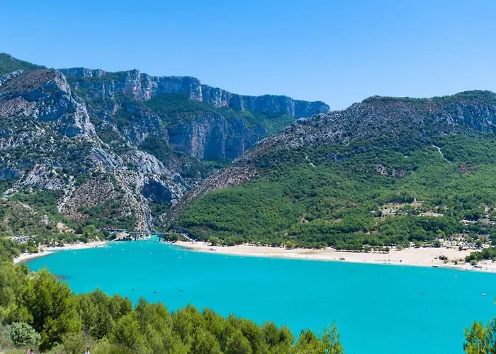 Vakantiehuis En Provence 2 T3 Jardin Clos Et